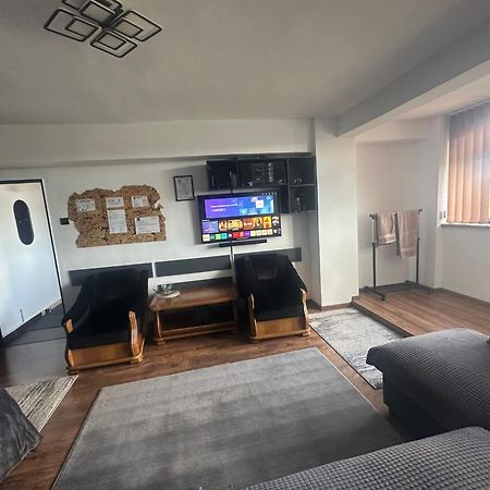 High Level Apart Oradea Free Reserved Parking 외부 사진